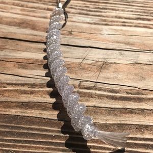 Twisty lanyard about 6 inches